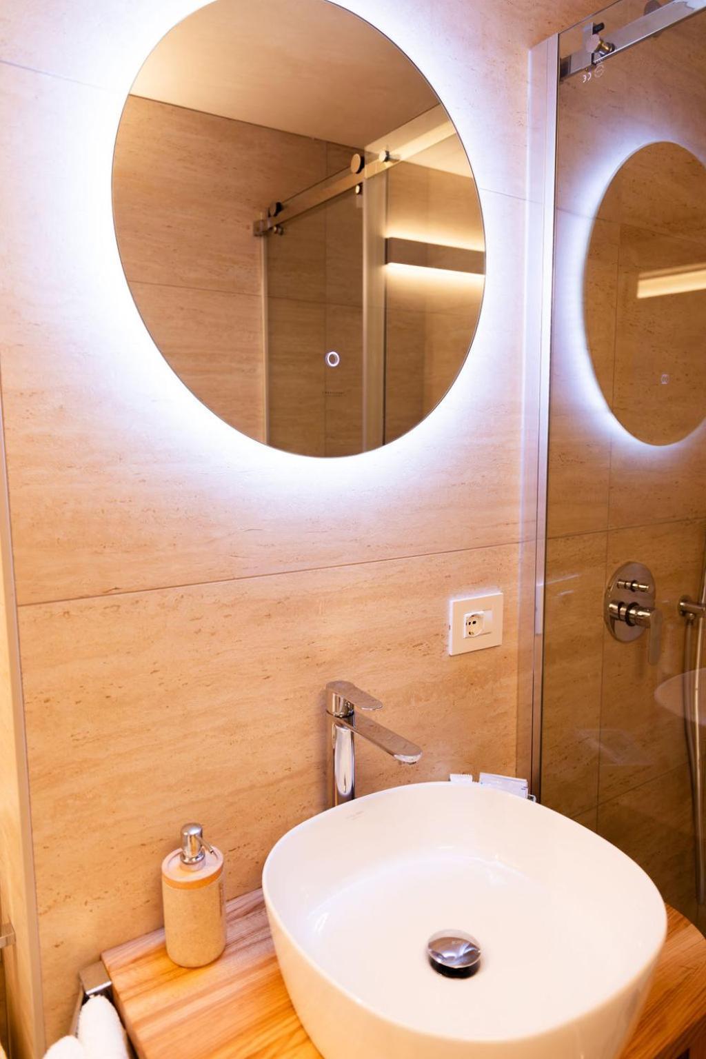 Sun Serenity Apartment *